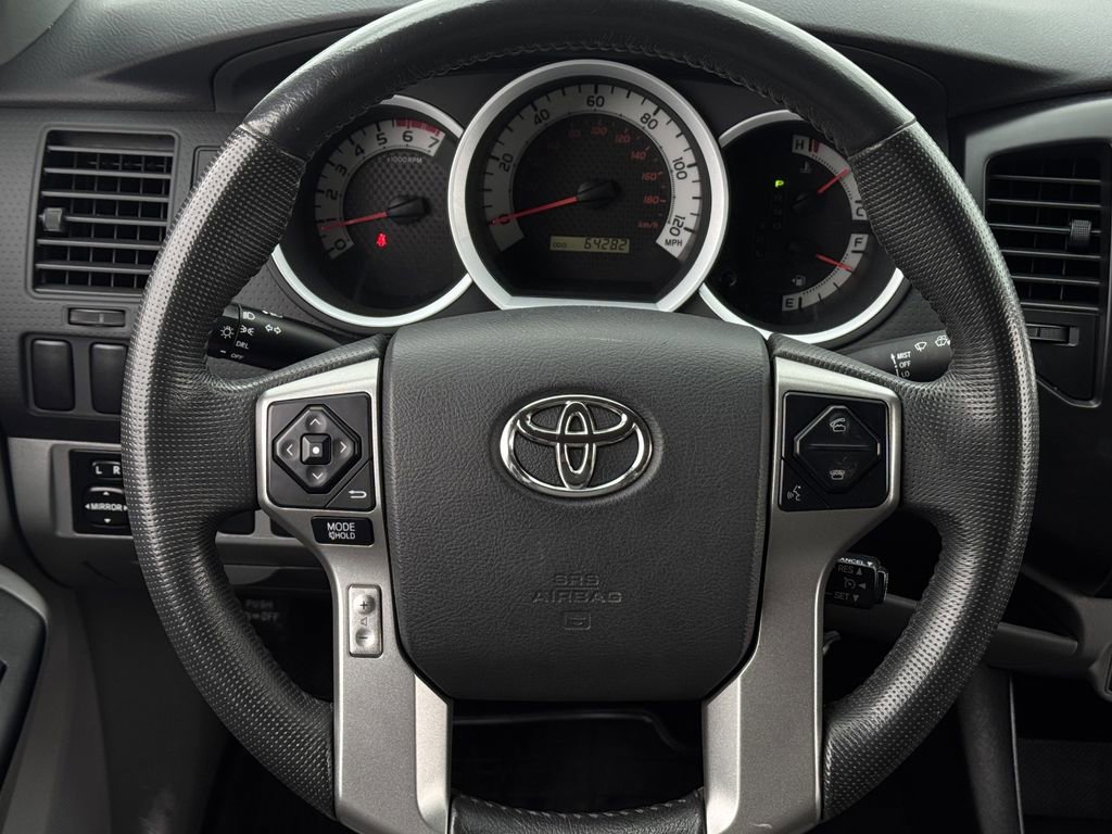 Used 2014 Toyota Tacoma PreRunner w/ Convenience Package RWD image 13