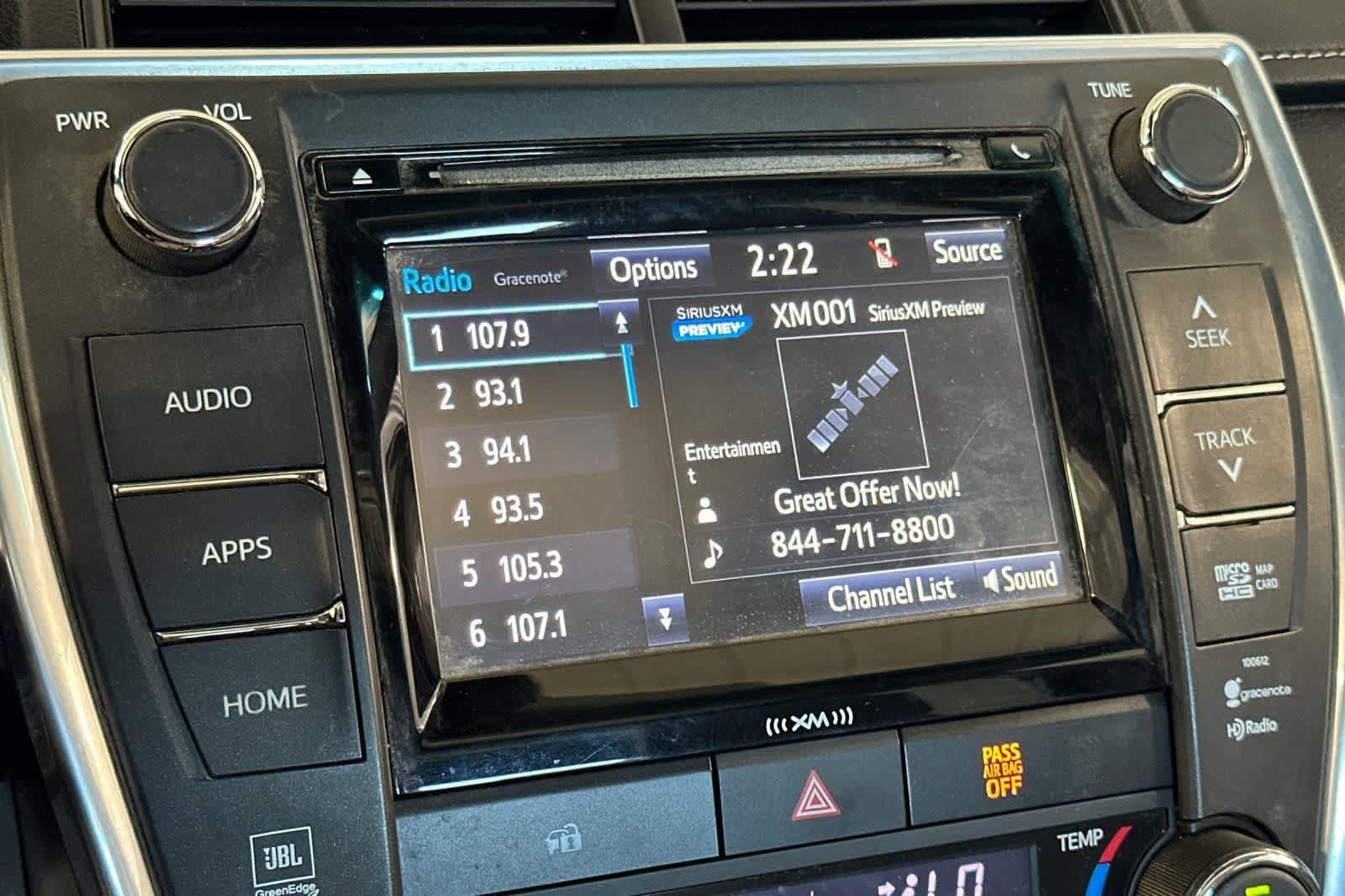 Used 2017 Toyota Camry XLE FWD image 19