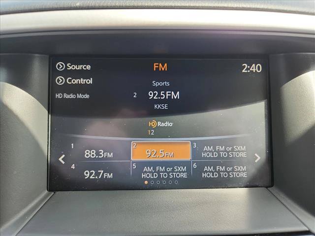 Used 2017 Nissan Pathfinder SV AWD/4WD image 27