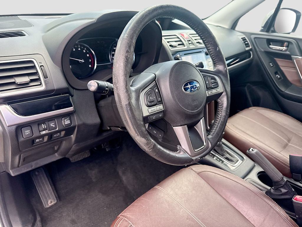 Used 2018 Subaru Forester 2.5i Touring AWD/4WD image 10