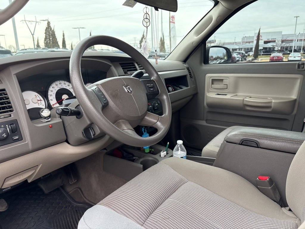 Used 2011 Dodge Dakota Big Horn image 4