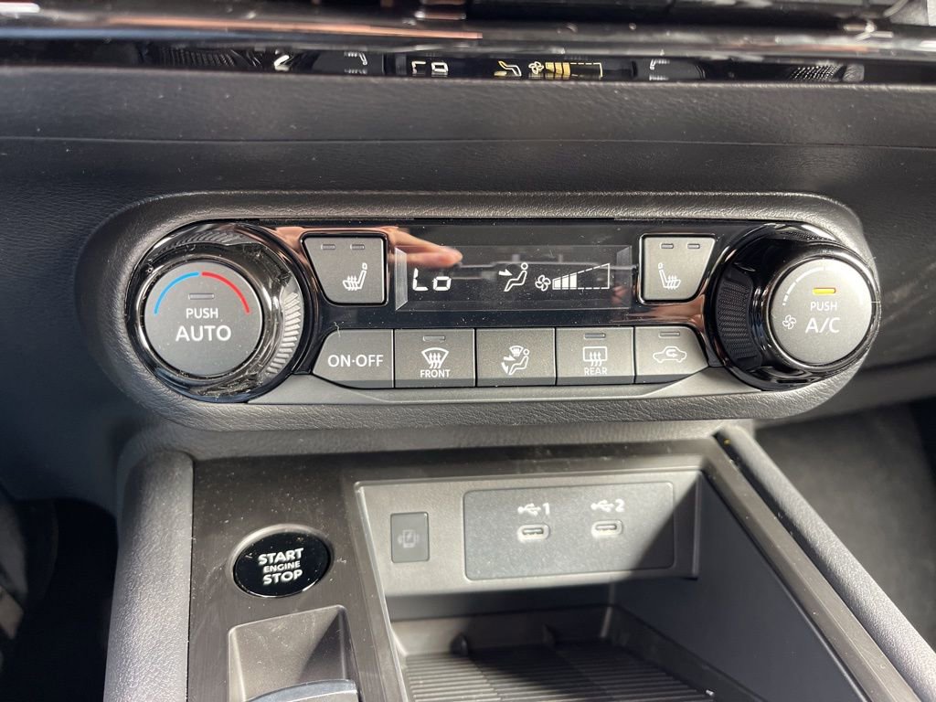New 2026 Nissan Kicks SV w/ SV Premium Package FWD image 10