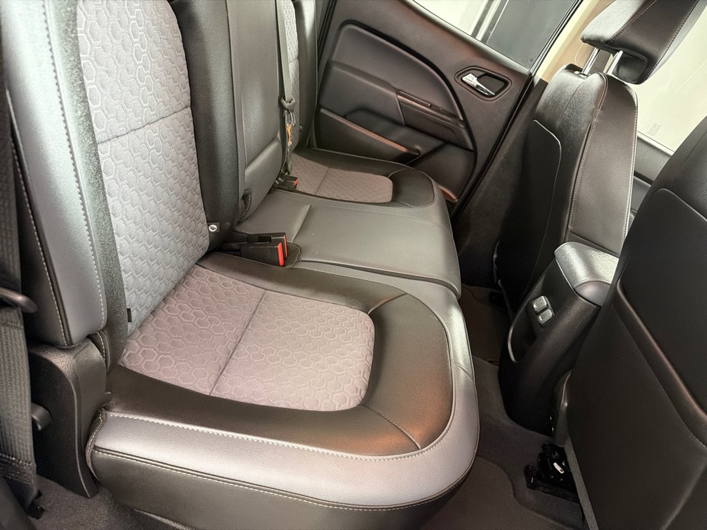 Used 2019 Chevrolet Colorado Z71 AWD/4WD image 20