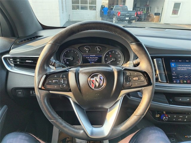 Used 2023 Buick Enclave Essence w/ Experience Buick Package image 20