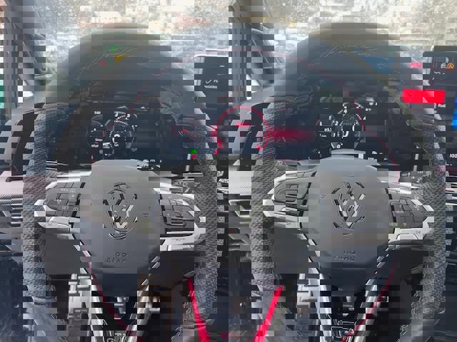 New 2026 Volkswagen GTI SE image 9