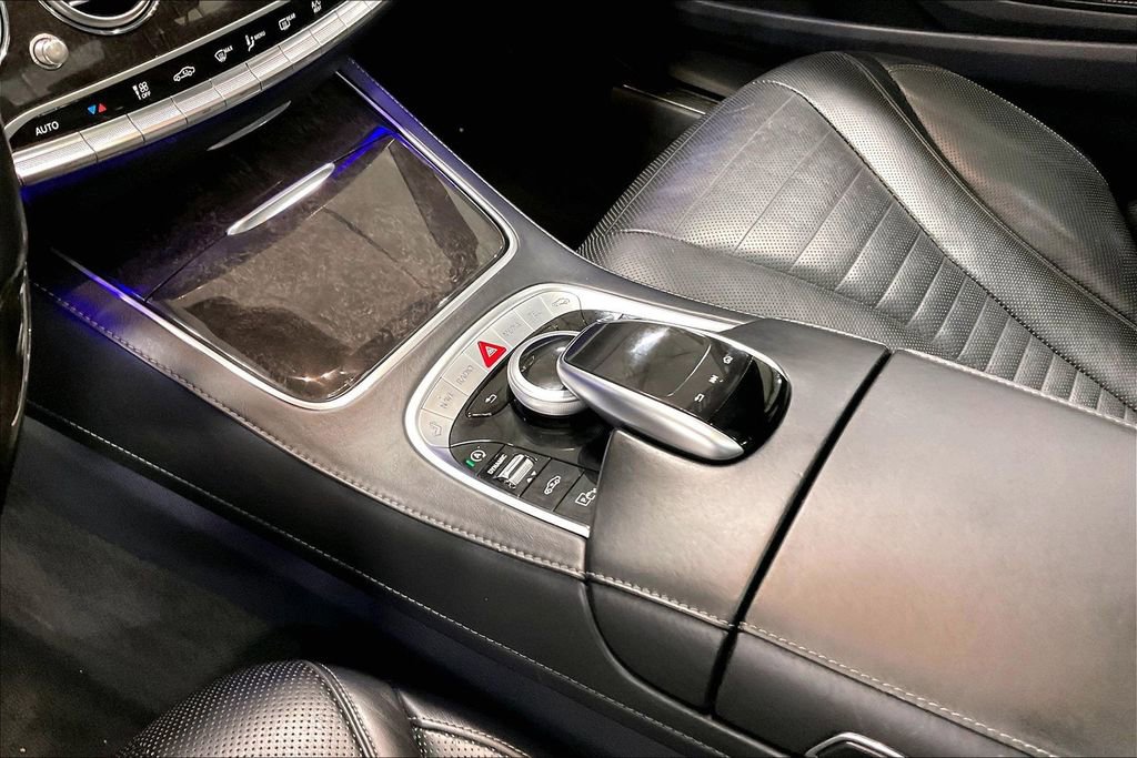 Used 2020 Mercedes-Benz S 560 4MATIC Sedan image 18