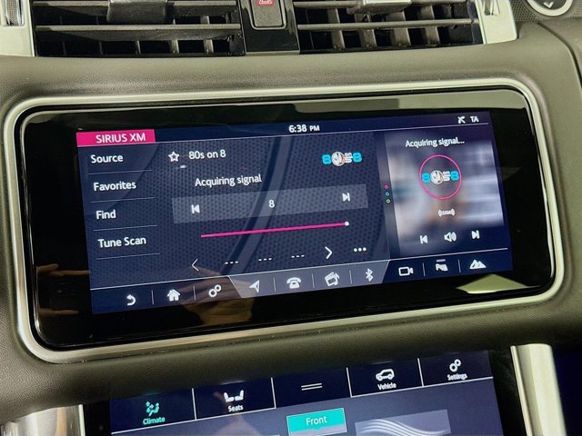 Used 2020 Land Rover Range Rover Sport SVR image 15