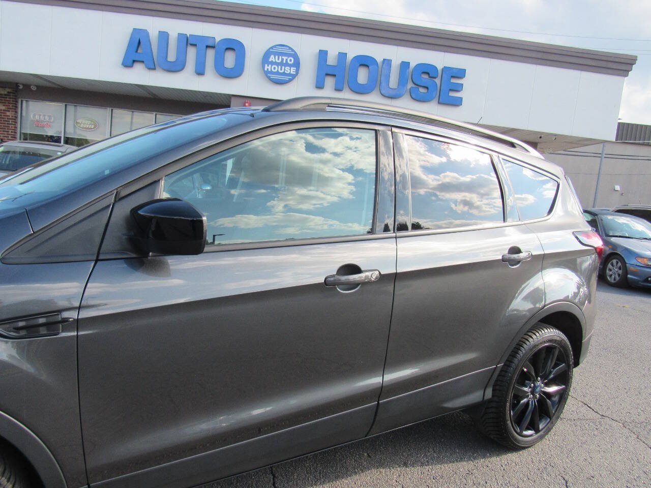 Used 2019 Ford Escape SE AWD/4WD image 10