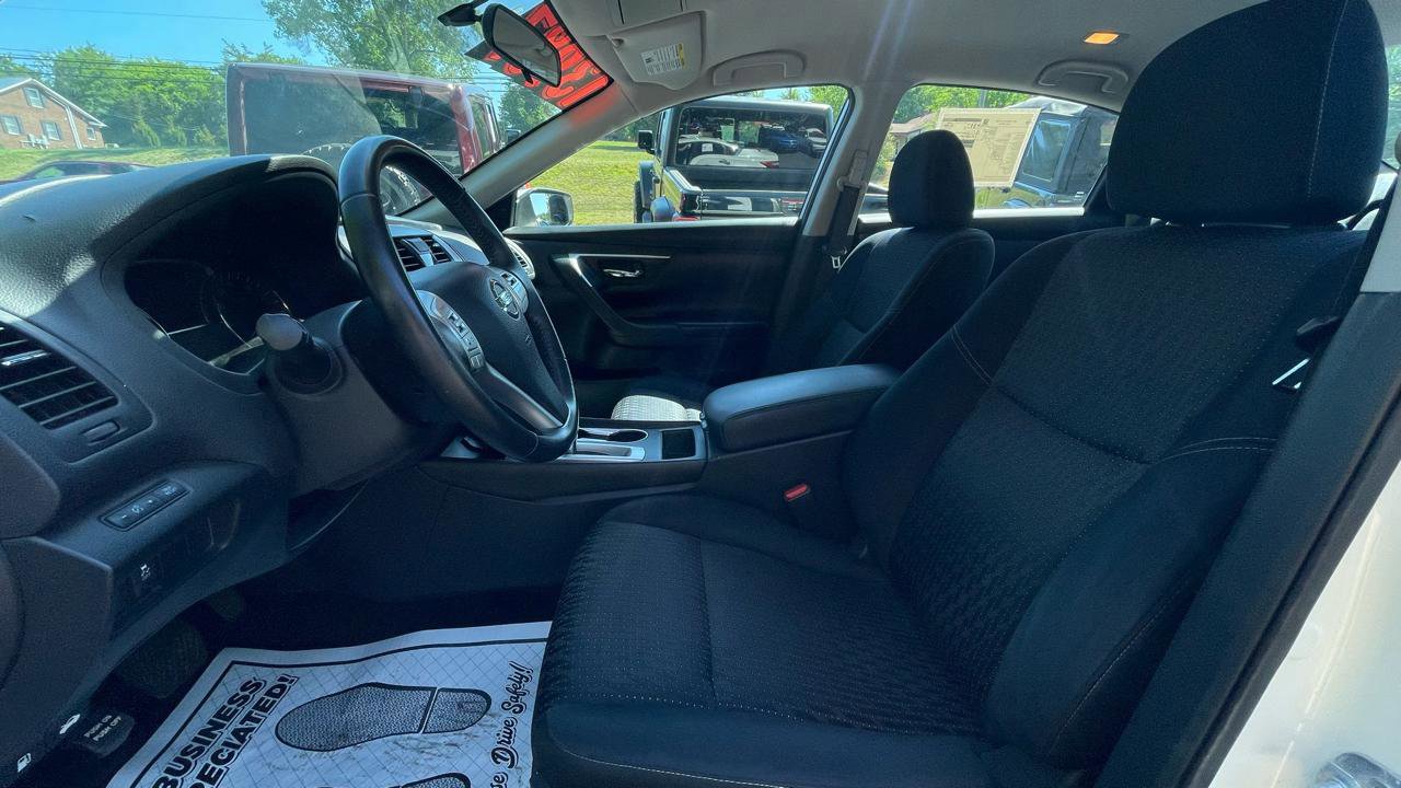 Used 2017 Nissan Altima 2.5 SV FWD image 18