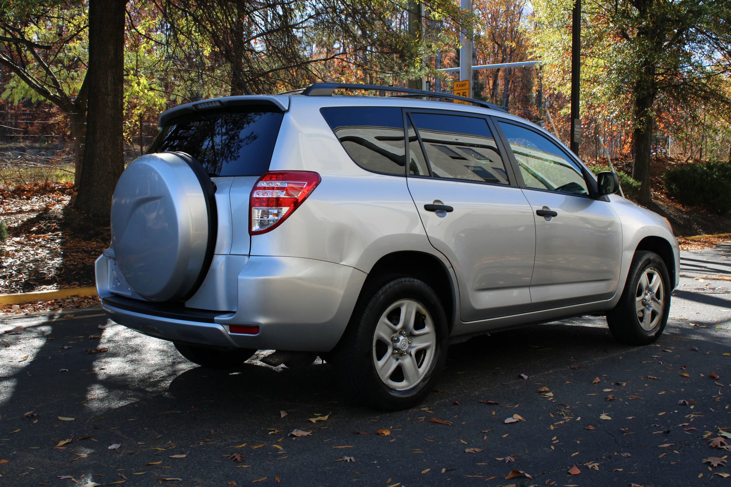 Used 2009 Toyota RAV4 2WD image 6