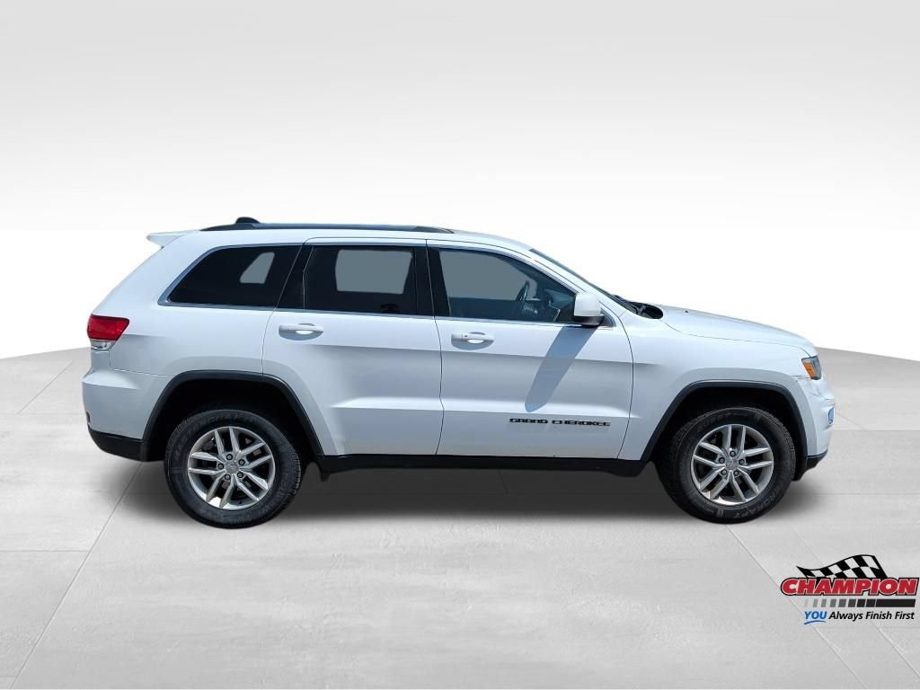 Used 2017 Jeep Grand Cherokee Laredo w/ Quick Order Package 23E AWD/4WD image 6