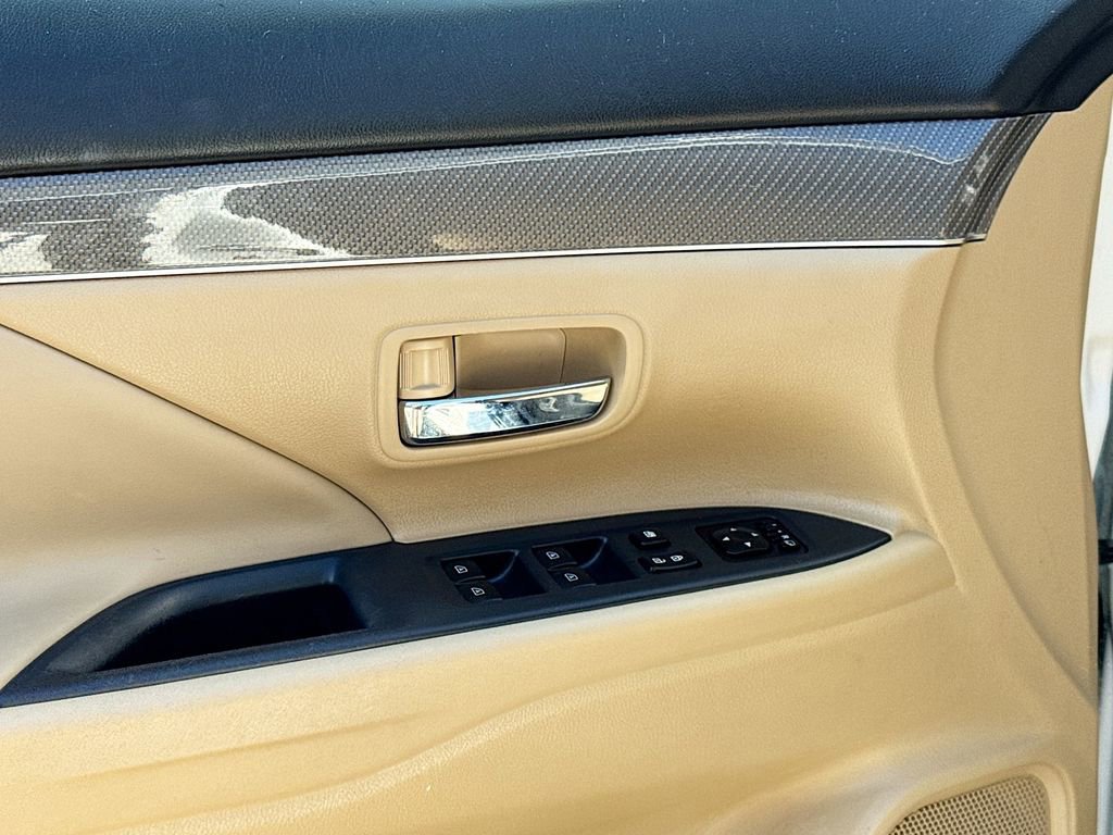 Used 2019 Mitsubishi Outlander GT image 16