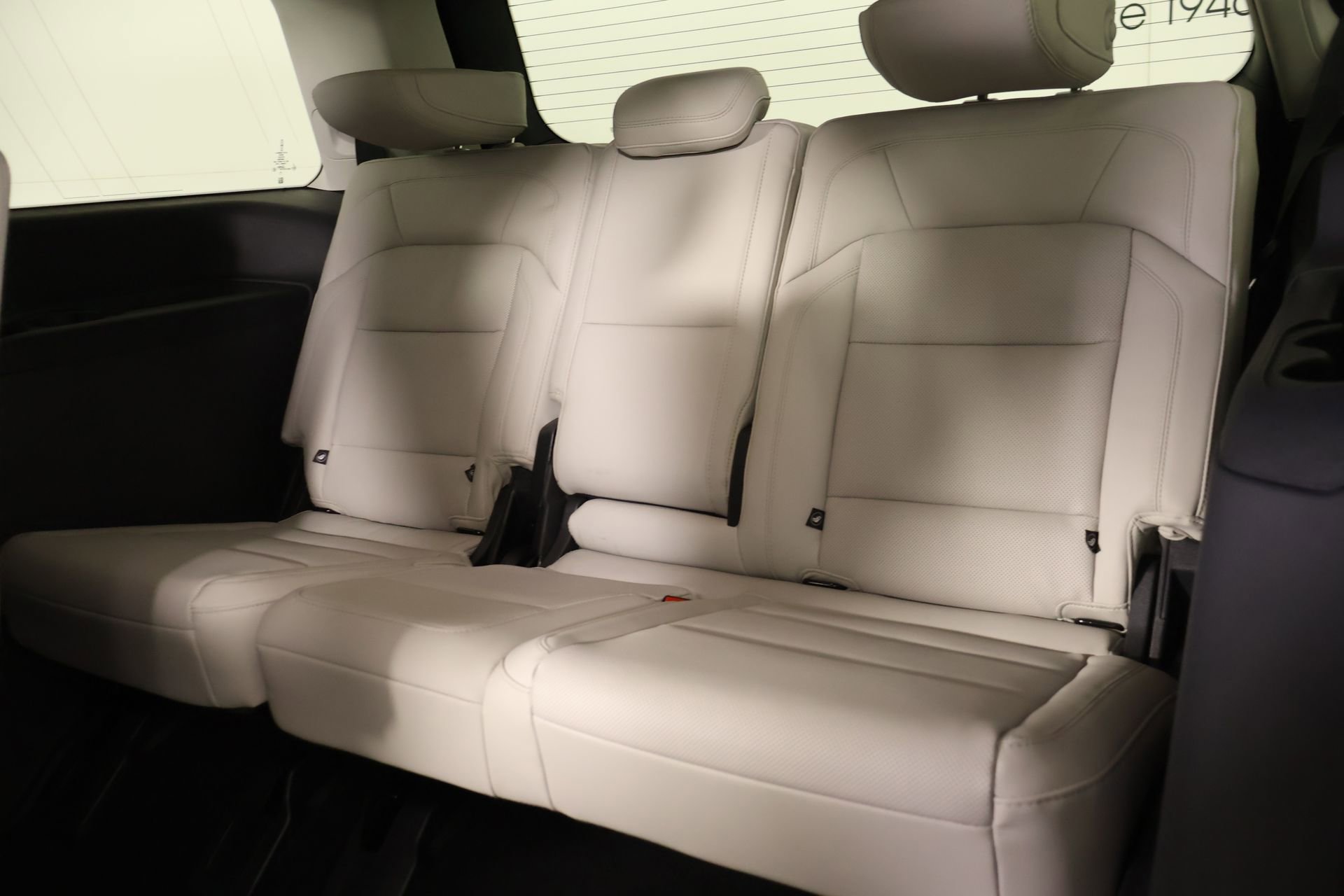 New 2026 Lincoln Navigator Premiere AWD/4WD image 12