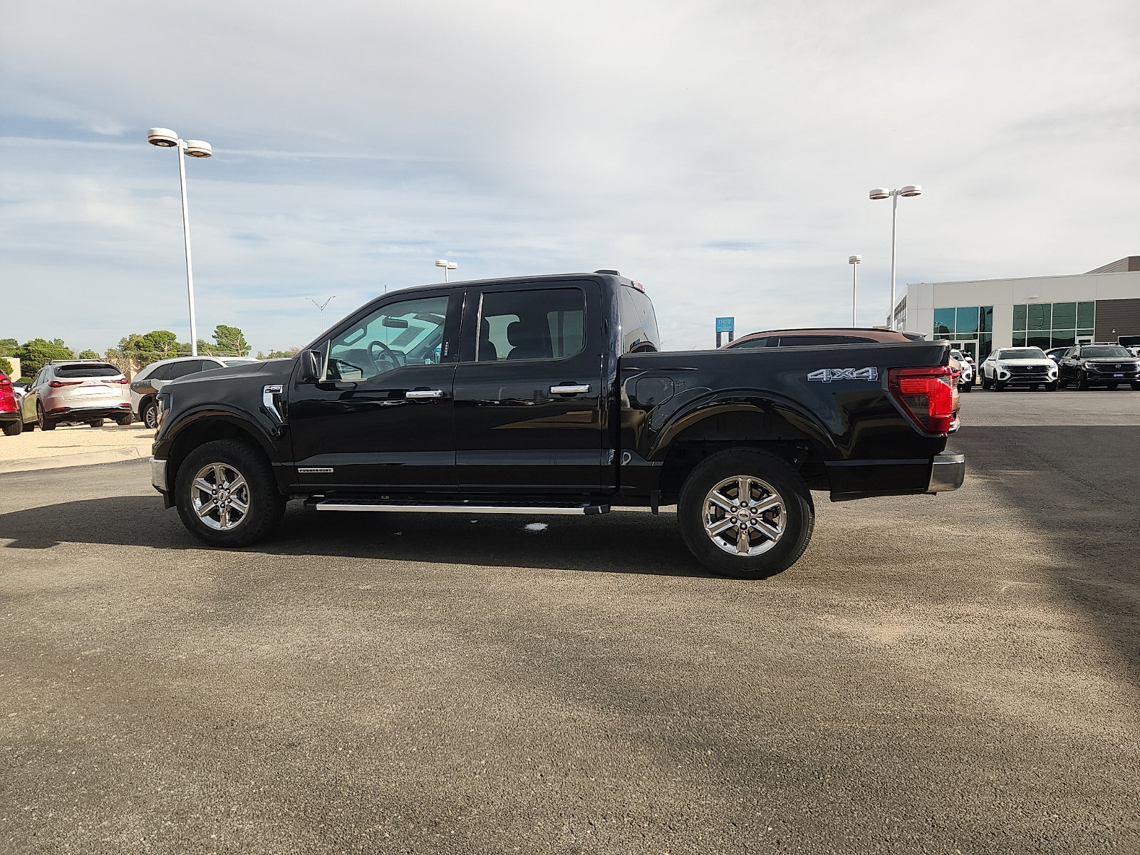 Used 2024 Ford F150 XLT w/ Mobile Office Package AWD/4WD image 3
