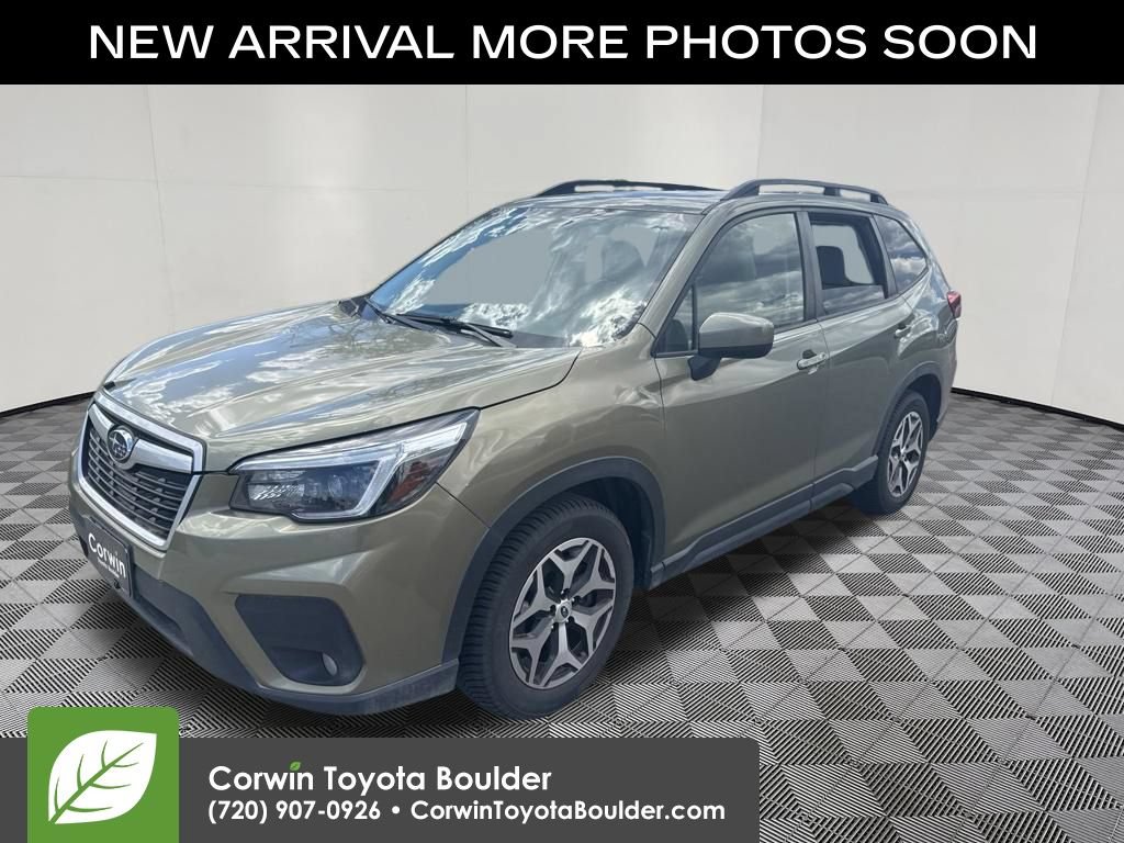Used 2021 Subaru Forester Premium AWD/4WD image 3