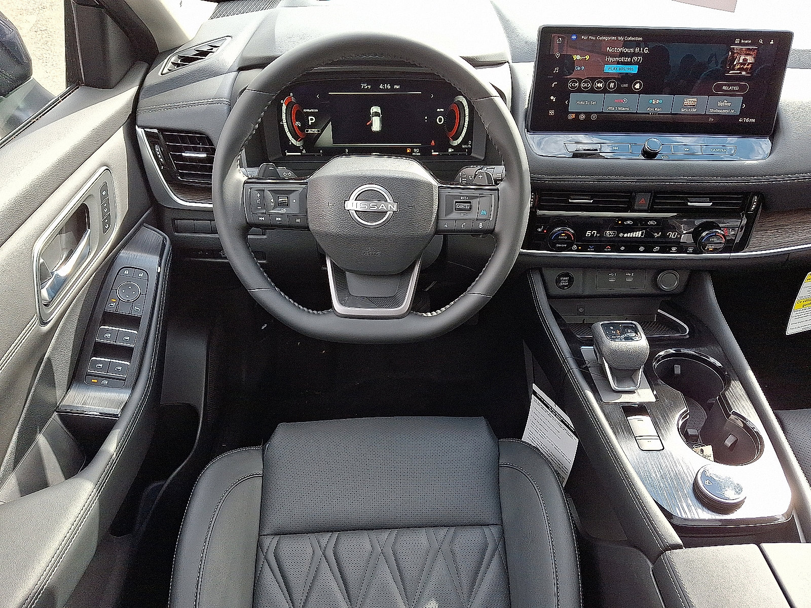 New 2026 Nissan Rogue Platinum w/ Platinum Premium Package image 8