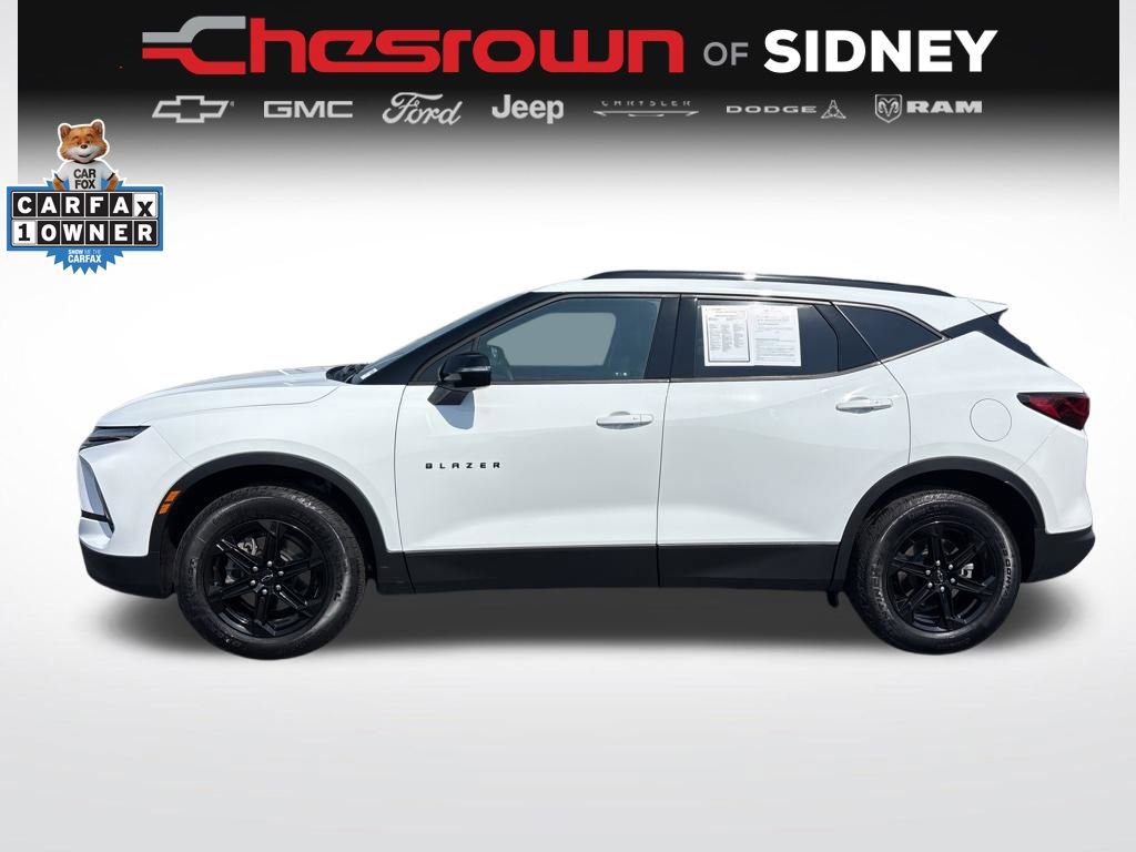 Used 2024 Chevrolet Blazer LT w/ Midnight/Sport Edition image 2