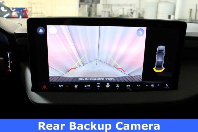 New 2026 Ford Maverick XLT w/ XLT Luxury Package AWD/4WD image 3