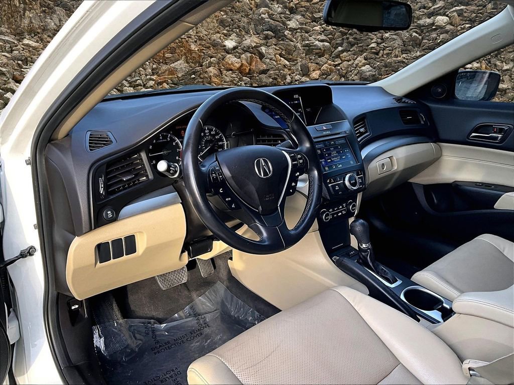 Used 2018 Acura ILX w/ Premium Package image 12