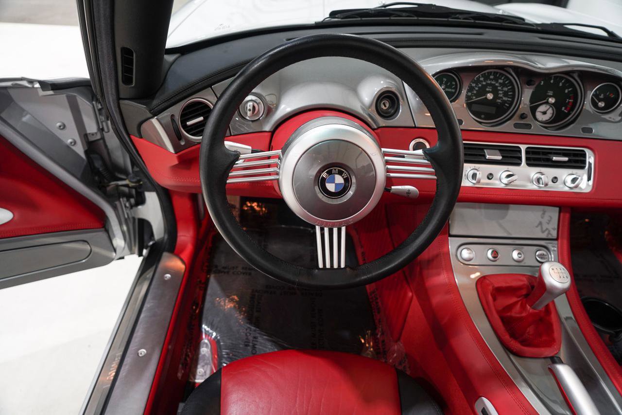 Used 2000 BMW Z8 RWD image 5