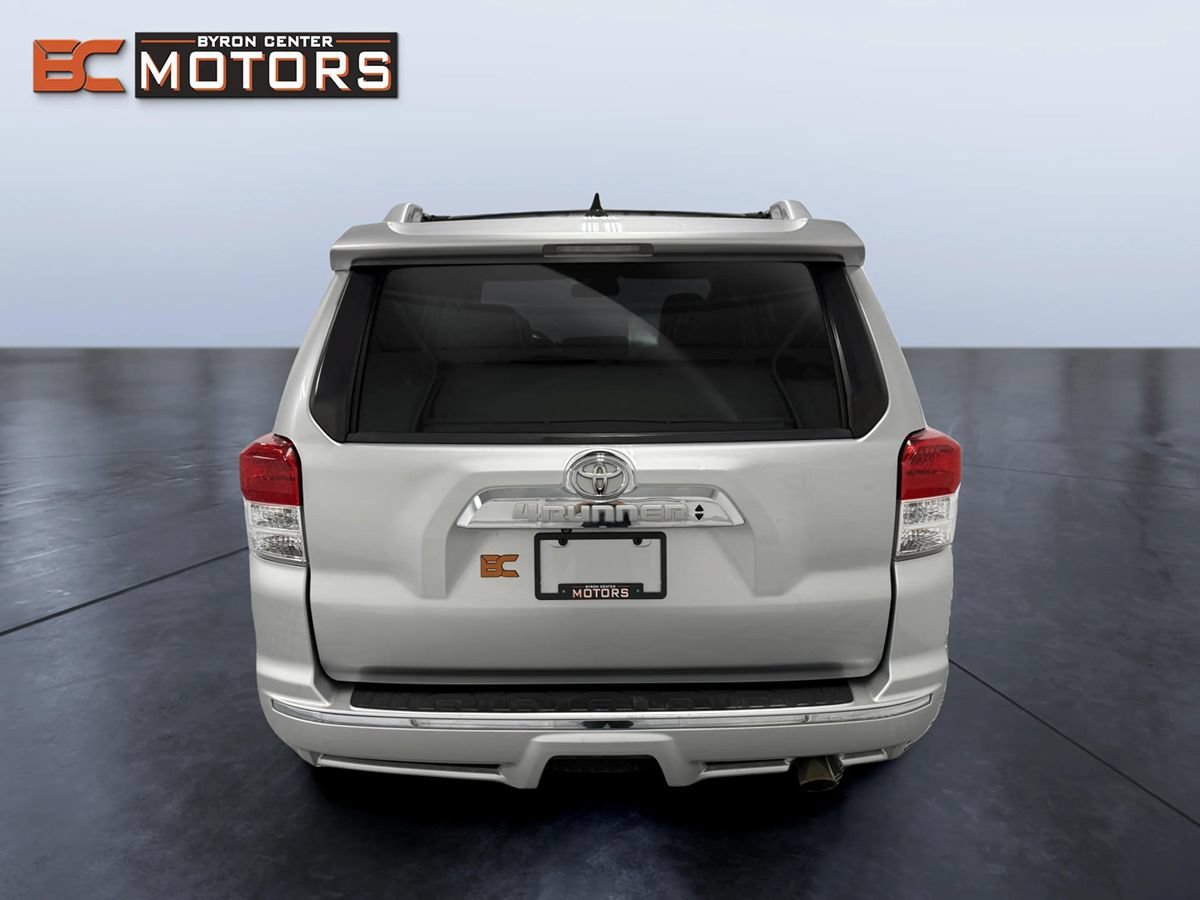 Used 2013 Toyota 4Runner Limited AWD/4WD image 5