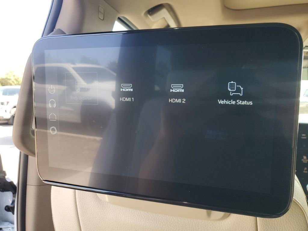 New 2026 GMC Yukon Denali image 21