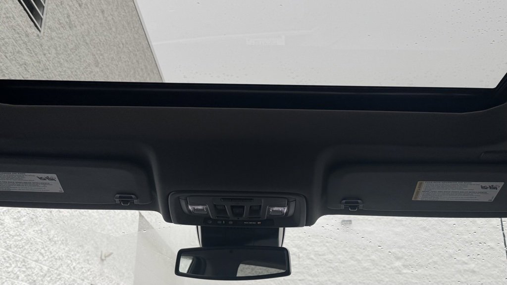 Used 2024 GMC Sierra 2500 SLT w/ SLT Premium Package image 29