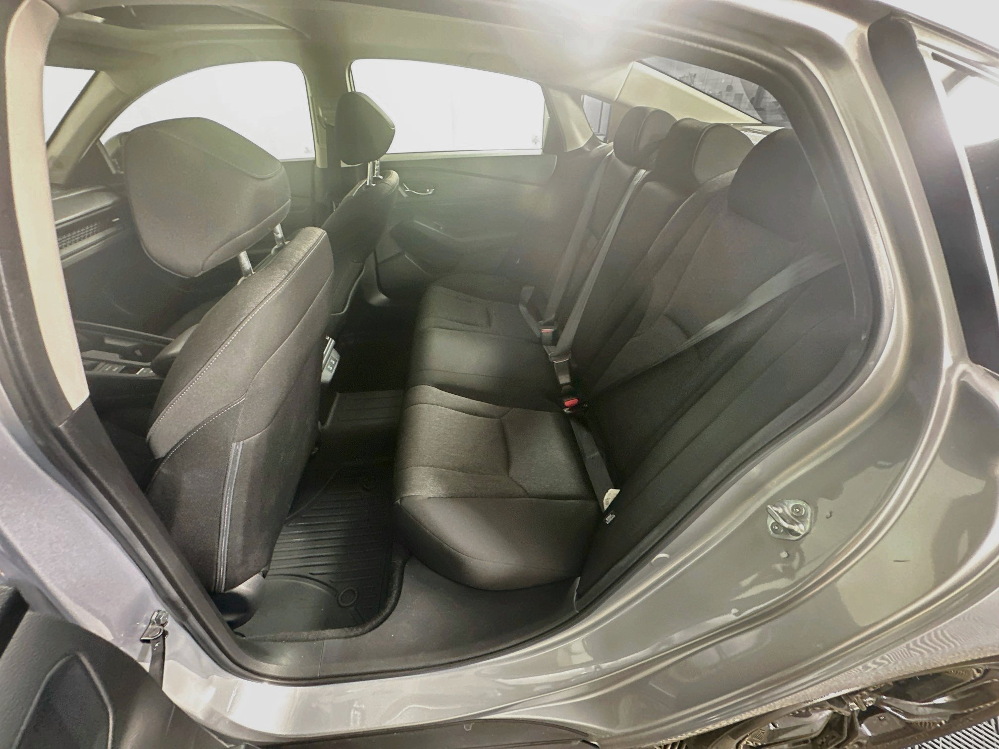 Used 2025 Honda Accord SE image 27