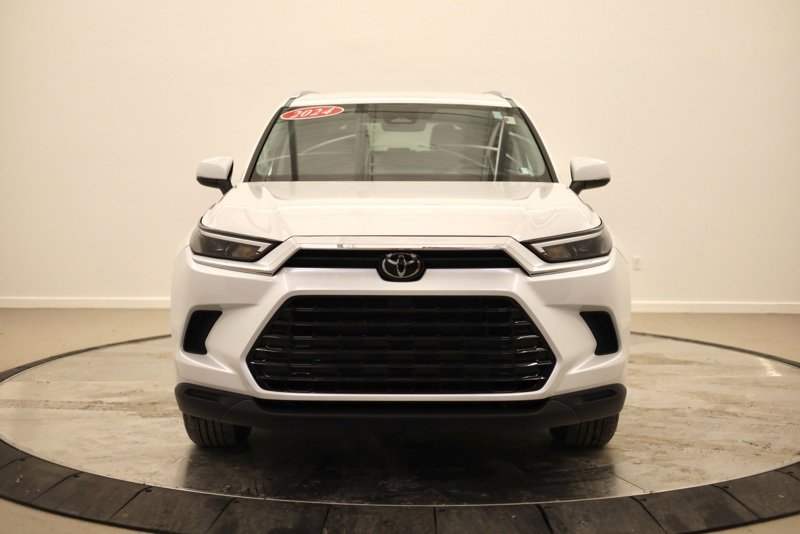 Certified 2024 Toyota Grand Highlander XLE image 8