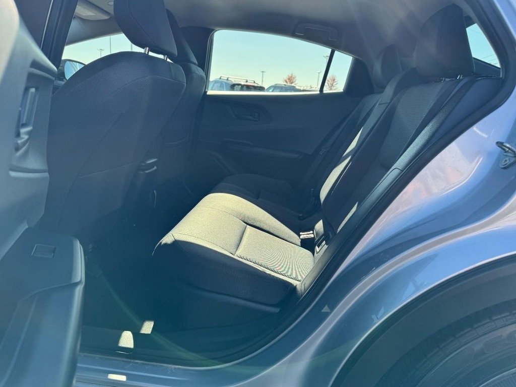 Used 2025 Toyota Prius LE image 10