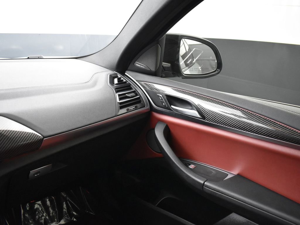 Used 2022 BMW X4 M40i image 17