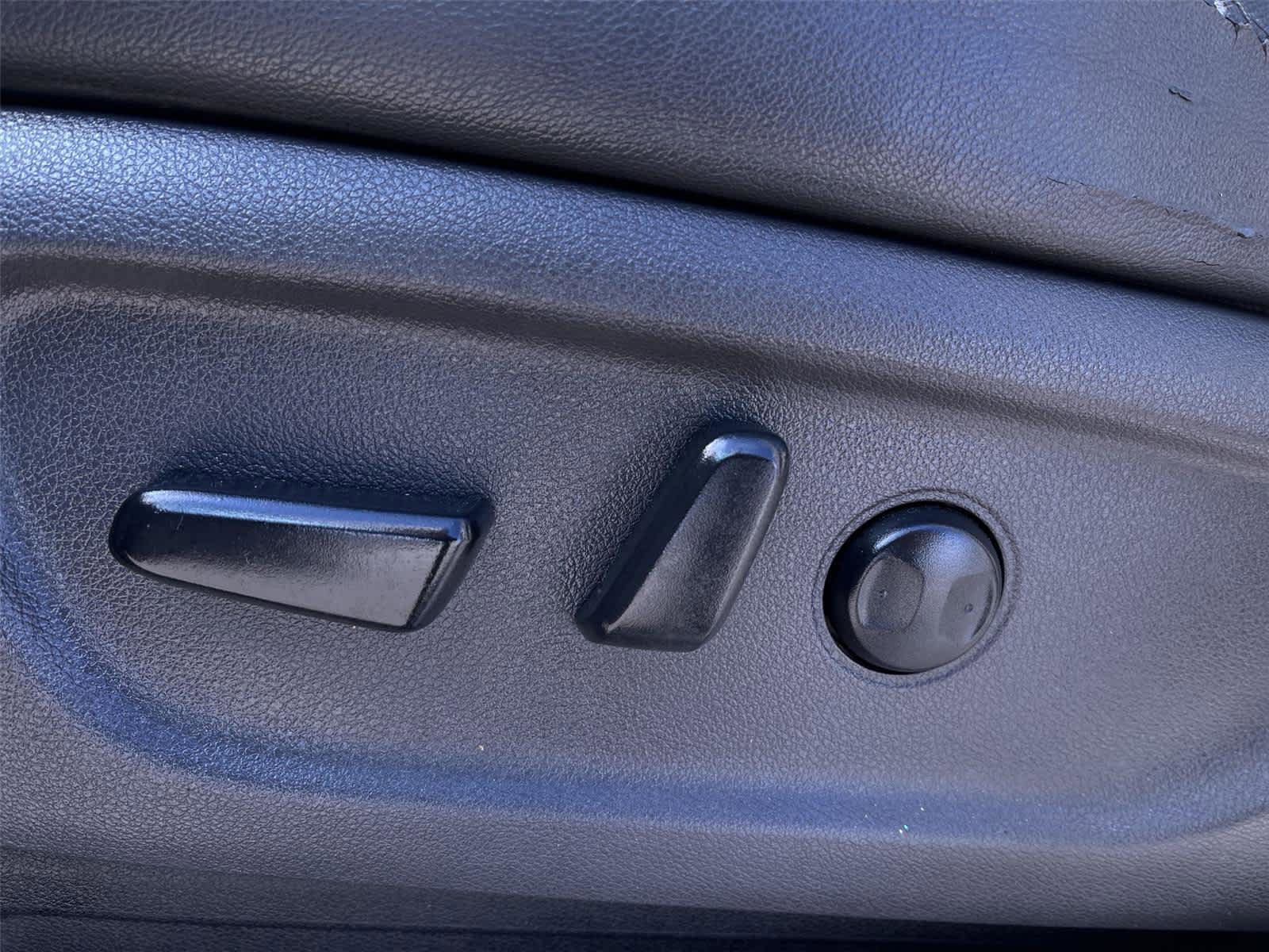 Used 2016 Kia Sedona EX image 15
