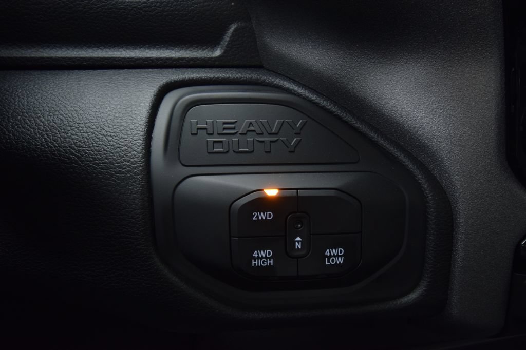 New 2026 RAM 3500 Tradesman AWD/4WD image 25