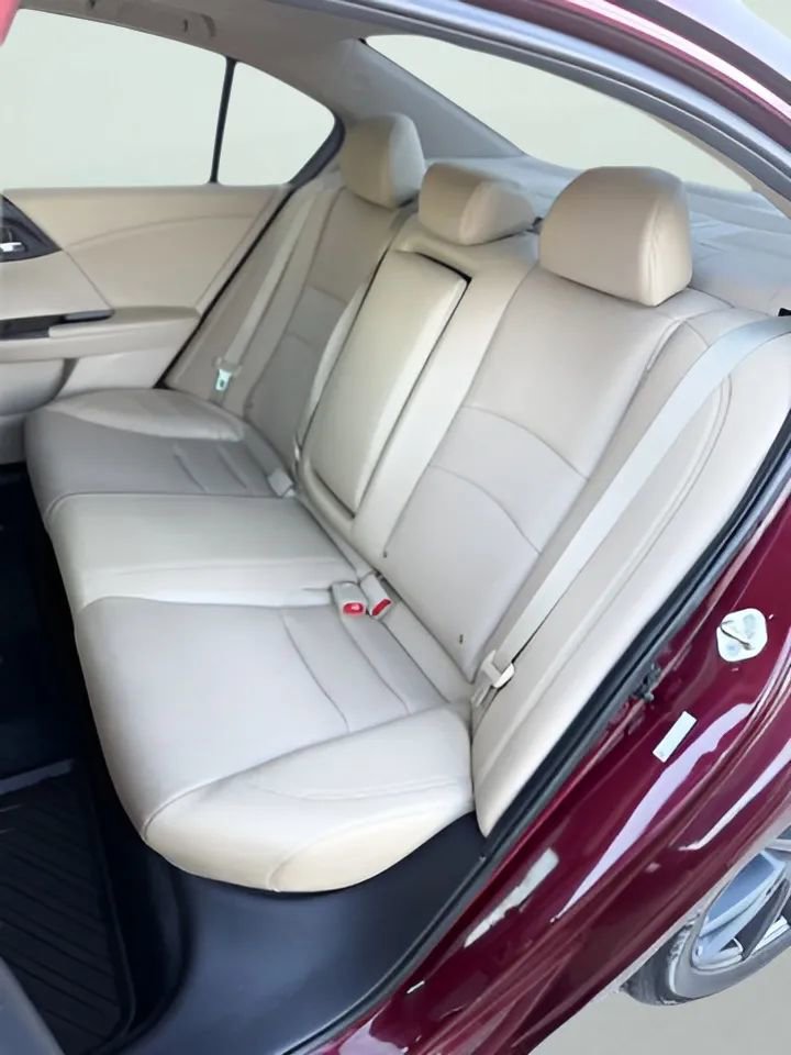 Used 2014 Honda Accord EX-L image 17