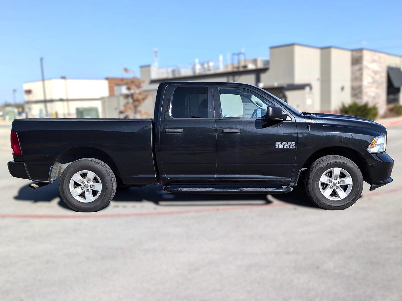 Used 2017 RAM 1500 Express image 11