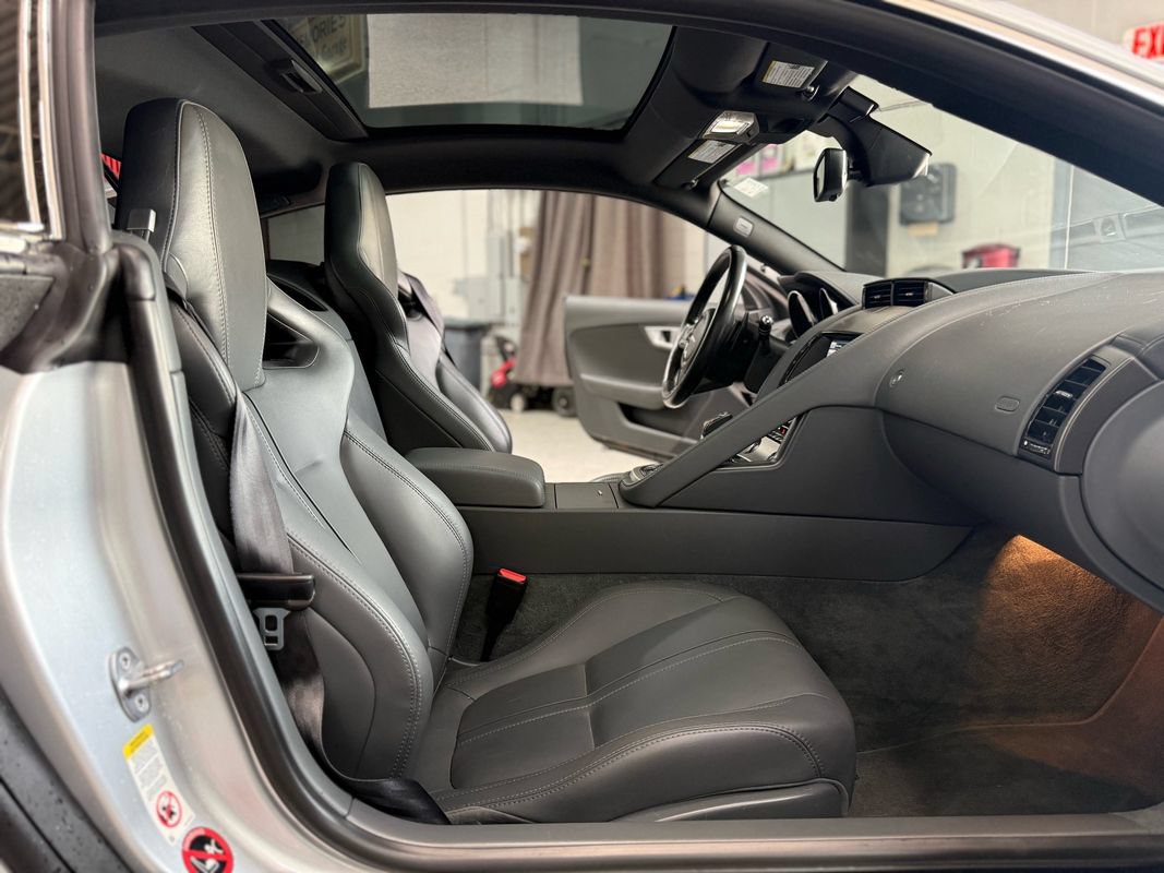 Used 2015 Jaguar F-TYPE Coupe RWD image 14
