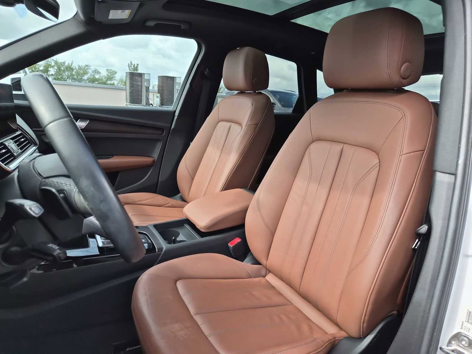 Certified 2023 Audi Q5 2.0T Premium w/ Convenience Package image 15