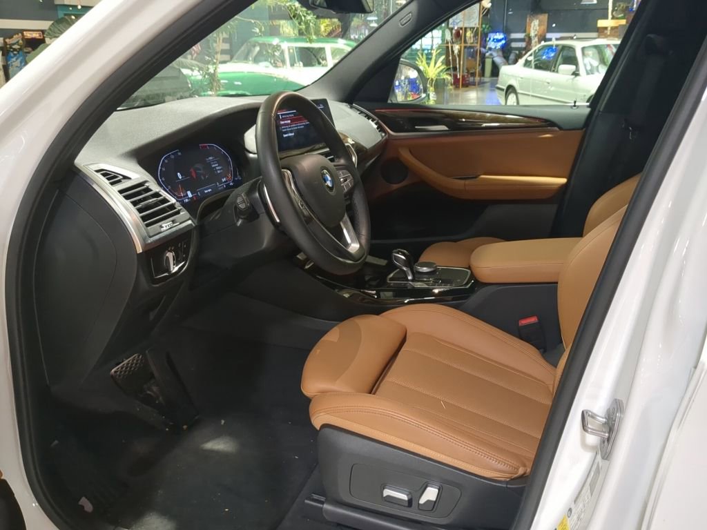 Used 2023 BMW X3 xDrive30i AWD/4WD image 14