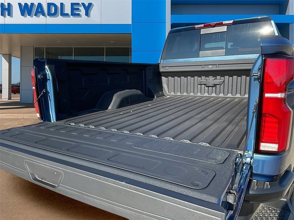 New 2025 Chevrolet Silverado 2500 LT w/ Trail Boss Package image 10