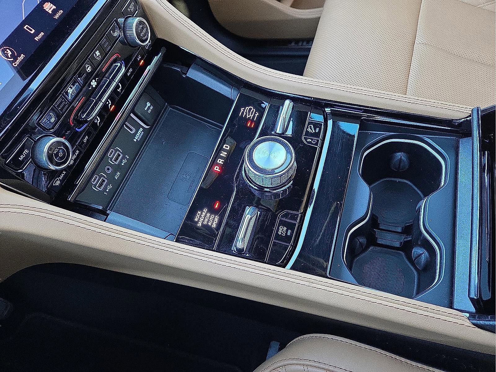 Used 2025 Jeep Grand Cherokee L Summit image 26