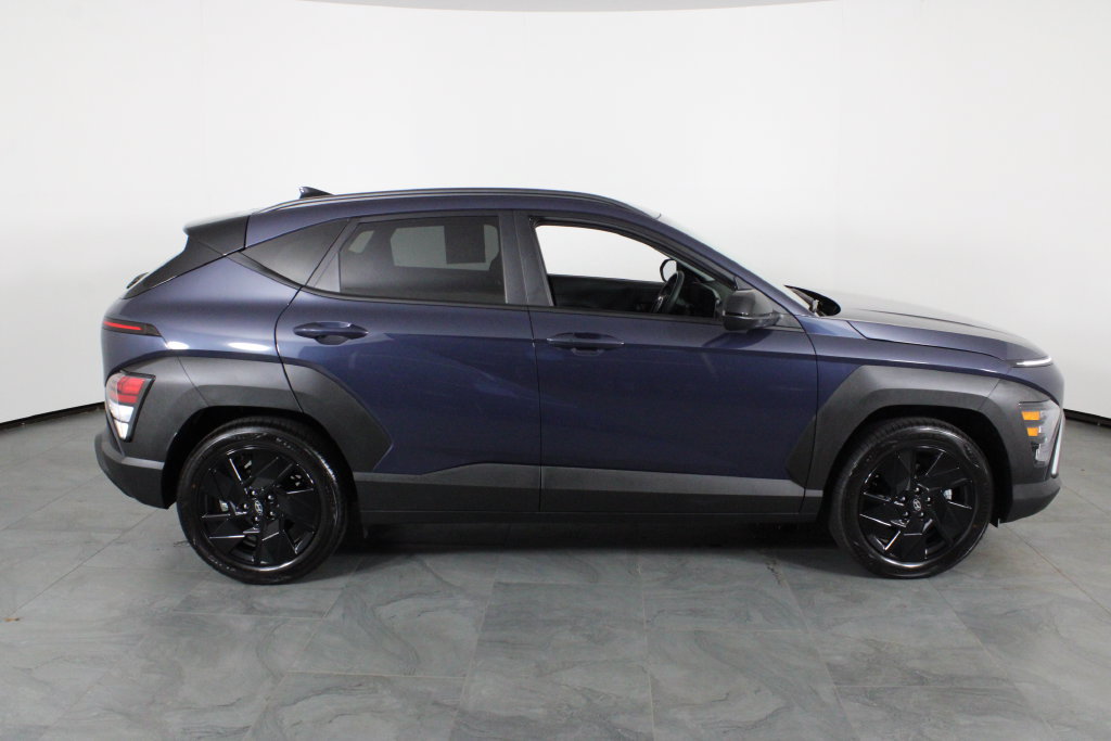 Certified 2027 Hyundai Kona SEL Sport FWD image 13