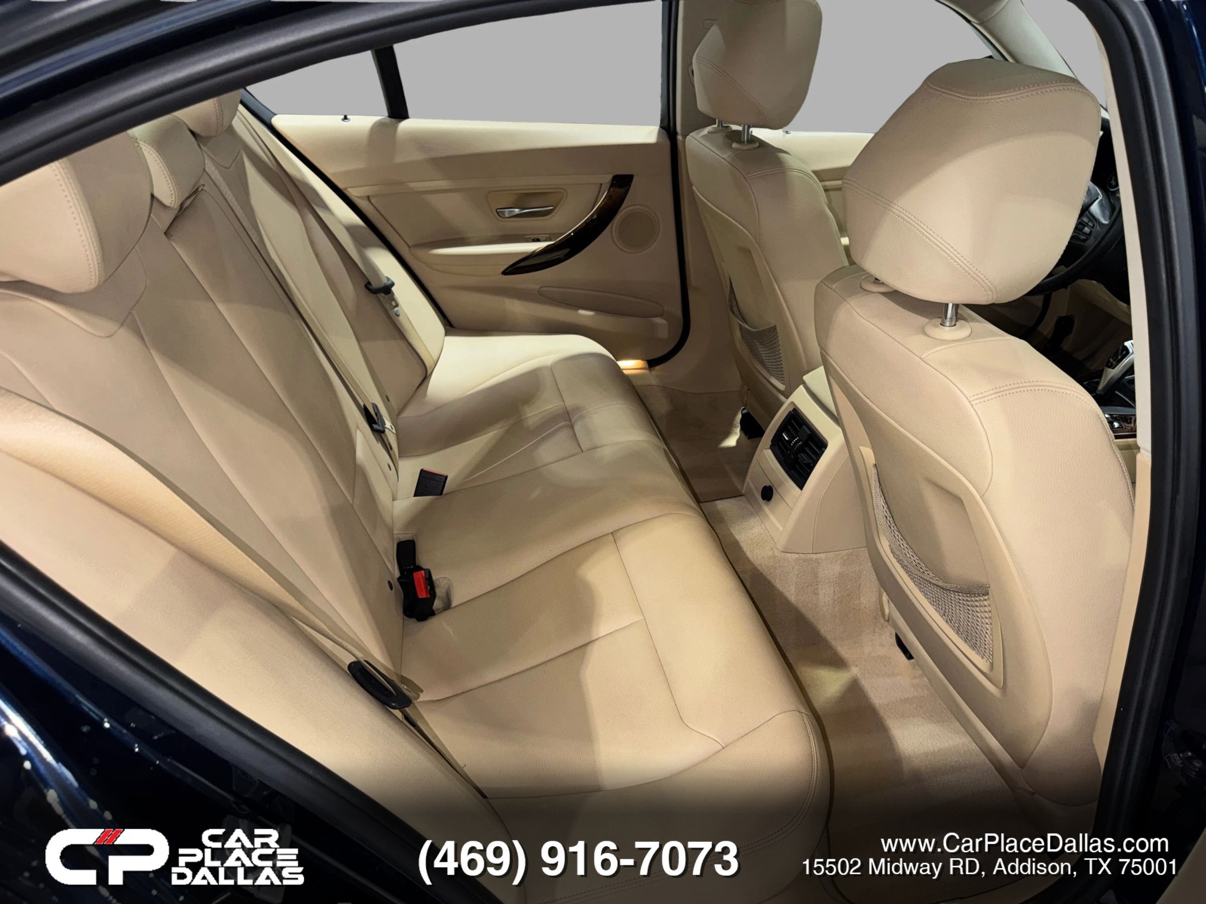 Used 2014 BMW 320i Sedan RWD image 29