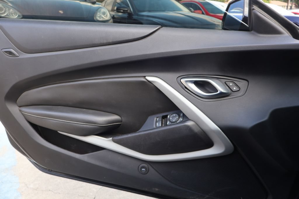 Used 2019 Chevrolet Camaro LT RWD image 25