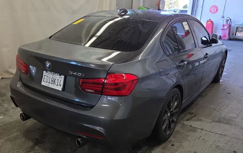 Used 2016 BMW 340i Sedan RWD image 4