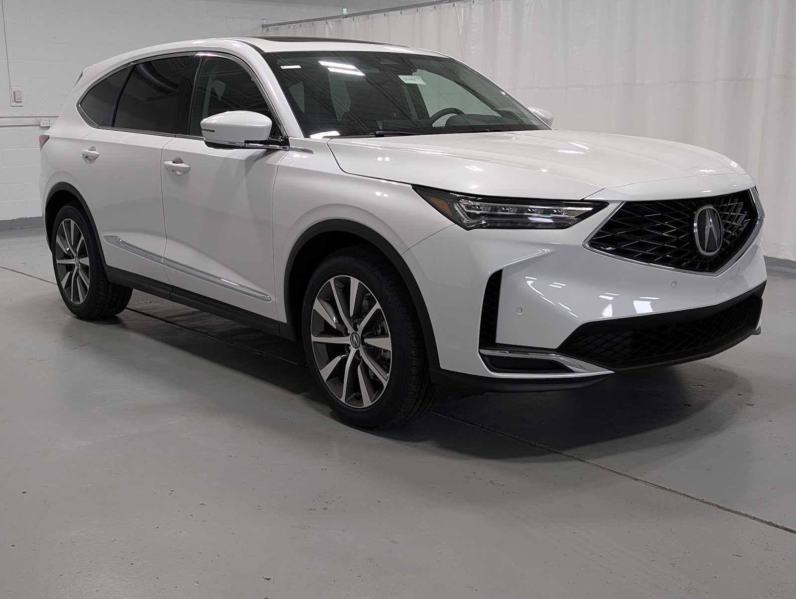 Certified 2025 Acura MDX SH-AWD w/ Technology Package image 6