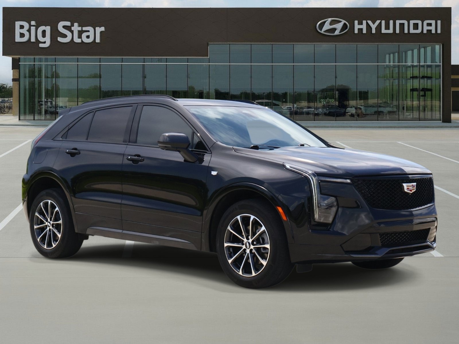 Used 2024 Cadillac XT4 Sport w/ Active Safety Package FWD image 6