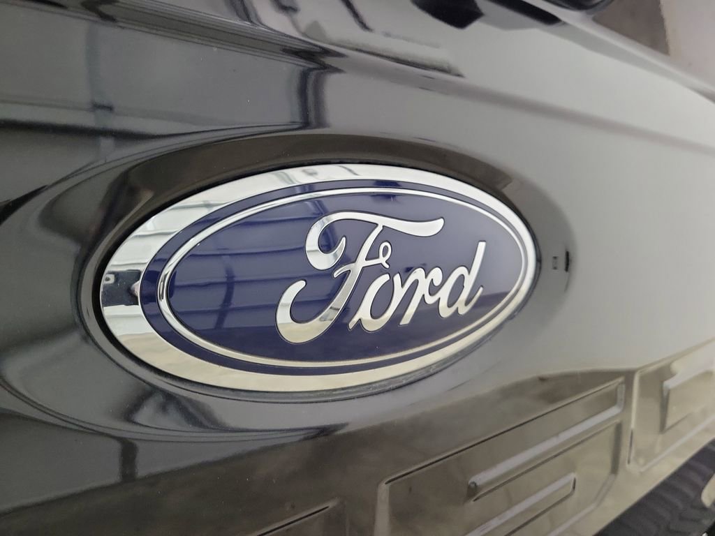 Used 2022 Ford F150 Lariat image 9