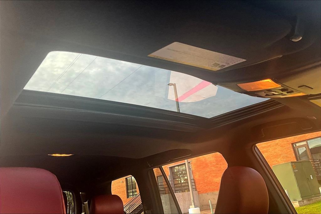 Used 2023 Lexus GX 460 Premium w/ Premium Plus Package image 22