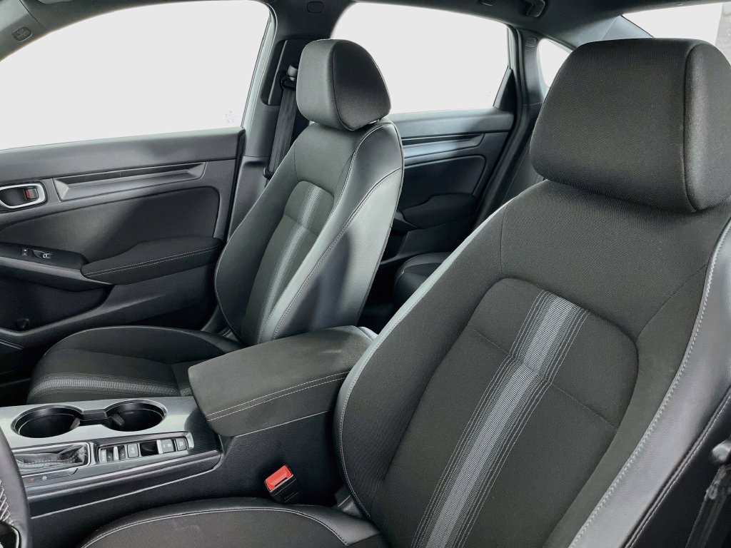 Used 2023 Honda Civic Sport image 21