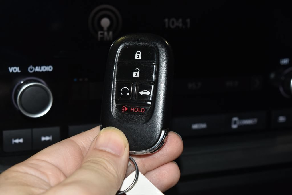 Used 2023 Honda Accord EX image 17